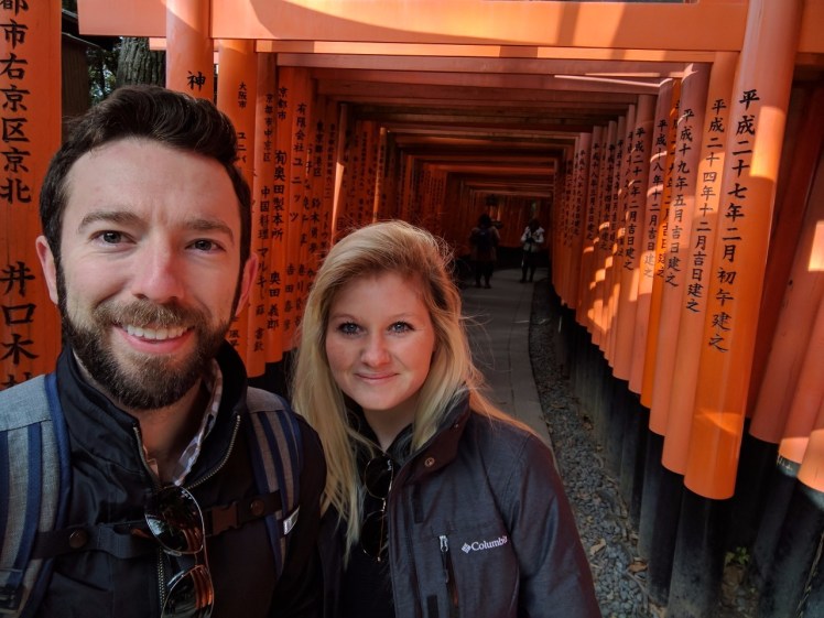 3.1488196293.selfie-at-fushimi-inari